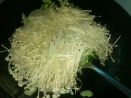 Make Gold-cracking mushrooms step 3