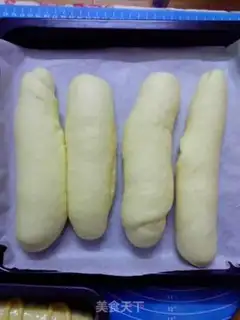 Make caterpillar toast step 16