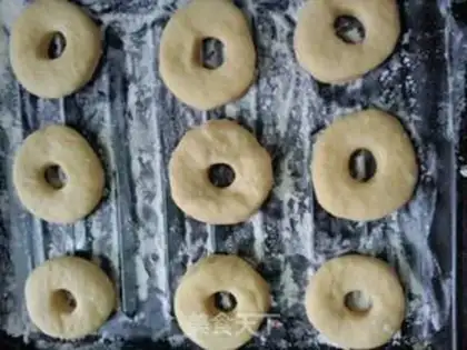 Make Cake doughnuts step 4