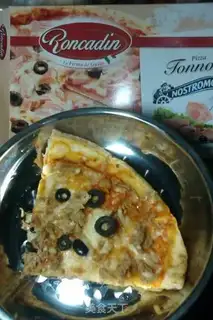 Make Rongkadin tuna pizza step 4