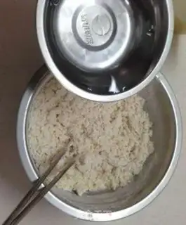Make Onion egg cream step 2