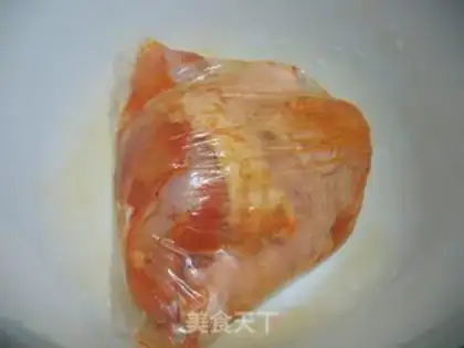 Make Garlic roasted chicken legs step 1