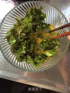 Make Scrambled eggs step 2