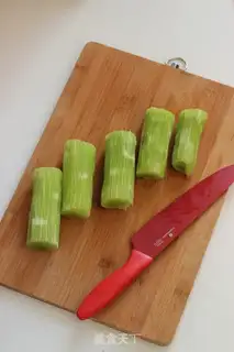 Make Cracking silk step 2