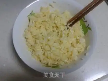 Make Gold buns of egg and rice step 2