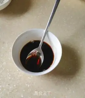 Make Jell-O fish step 2