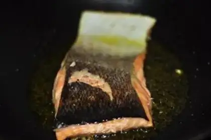 Make Lemoned salmon step 5