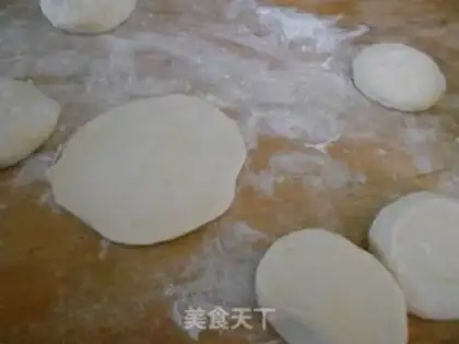 Make A cabbage bun step 2