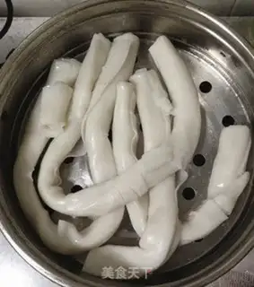 Make Sour spicy sausage powder step 1