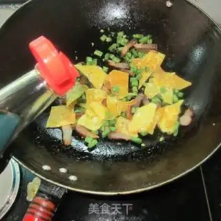 Make ♪ Four seasons of bean fried egg skin ♪ step 7