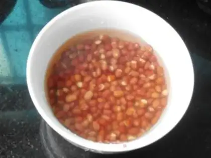 Make Red Bean Lotus Soup step 1