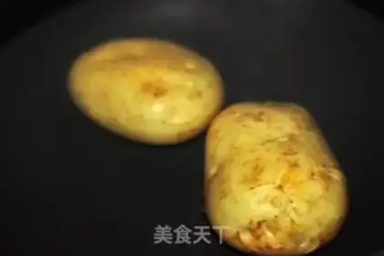 Make Milky mashed potatoes step 1