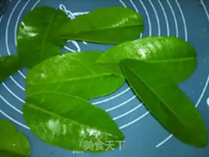 Make The soy leaves step 5