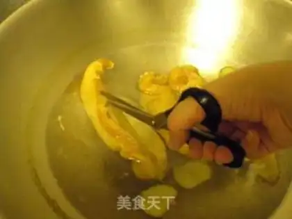 Make Yuko Yuko, a pregnant woman step 0