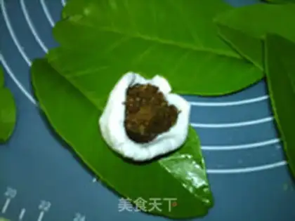 Make The soy leaves step 6