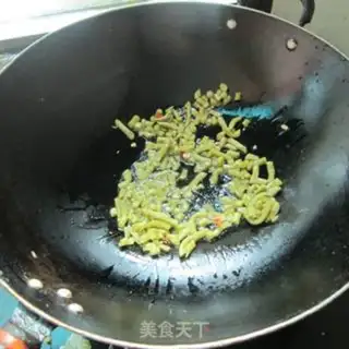 Make Sour beans, chicken step 2