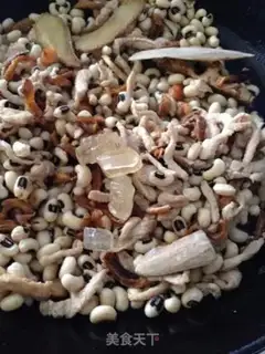 Make Ink fish and bean soup step 7