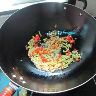 Make Sour beans, chicken step 3