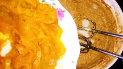 Make Pumpkin cake step 2