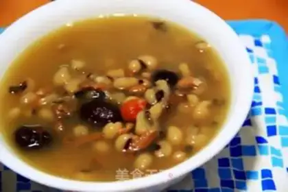Make Ink fish and bean soup step 12