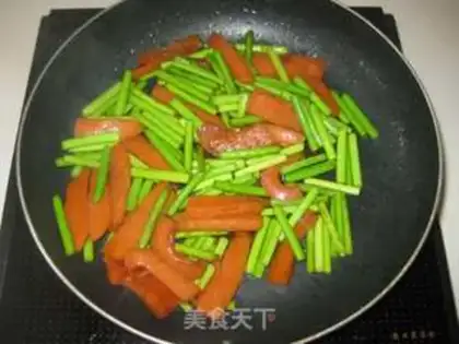 Make Garlic fried sausage step 5