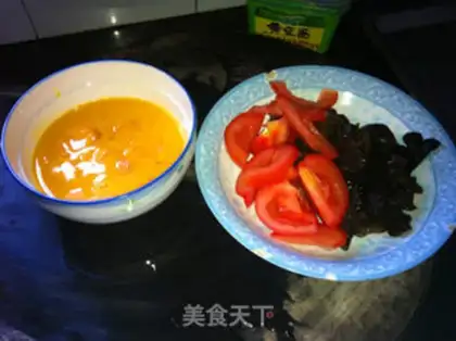 Make Tomato eggs step 0