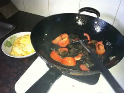 Make Tomato eggs step 2