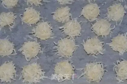 Make Coconut ball step 5