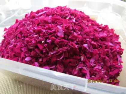 Make Rose candy step 1