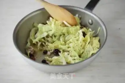Make The doll food step 4
