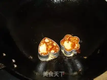 Make Loved eggs step 1