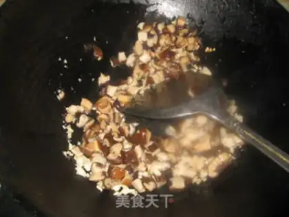 Make Homemade mushroom sauce step 5
