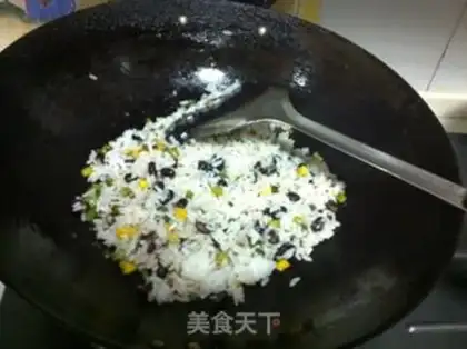 Make Black bean fried rice step 4