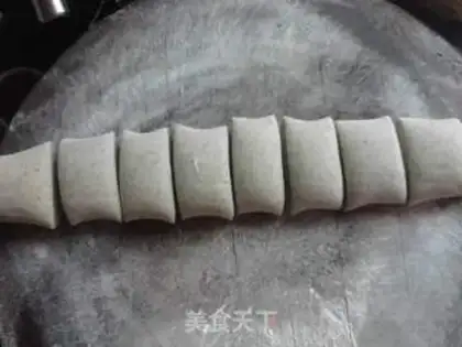 Make Milky sesame cleavages step 9