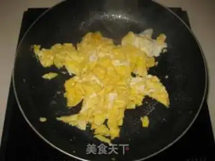 Make Fan fried eggs step 4