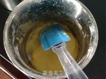 Make Pistol fruit cake step 6