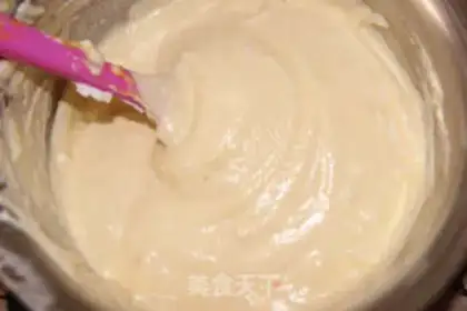 Make Football cake step 6