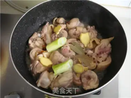 Make The chicken leg of the mushroom step 5