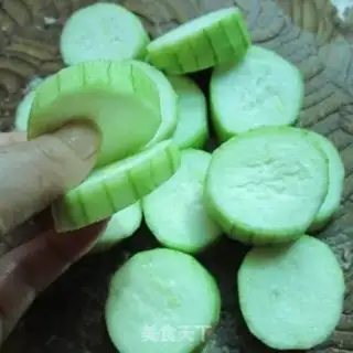 Make Pork melon box step 0