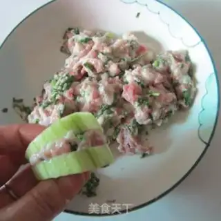 Make Pork melon box step 3