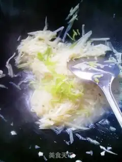 Make Spicy potato-covered rice step 5