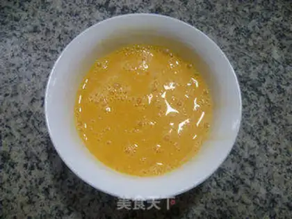 Make Wheat and egg soup step 2