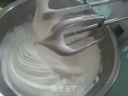 Make Lemon honey twirl cake step 8