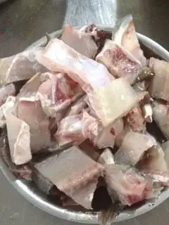 Make Chongqing sourfish step 3