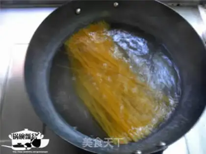 Make Spaghetti ketchup step 3