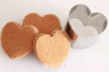 Make Four leaves for tea mousse step 9