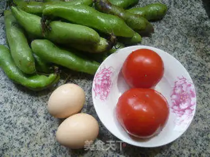 Make Tomato-peased eggs step 0
