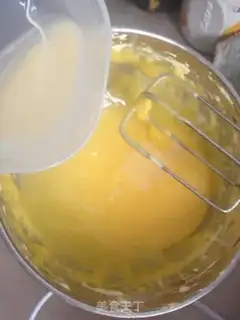 Make Homemade salad sauce step 3