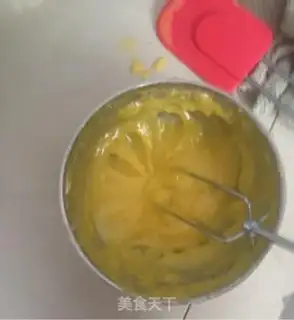 Make Homemade salad sauce step 4