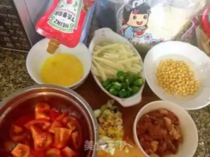 Make Tomato beef for noodles step 0